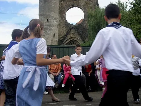 Schülertanzgruppe aus Hermannstadt
